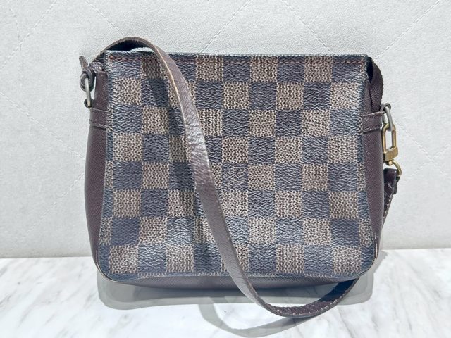 LV ルイヴィトン ダミエ トゥルース・メイクアップ N51982