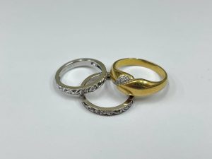 町田市成瀬で『金 プラチナ』の買取なら買取おりづる横浜こどもの国店にお任せください！