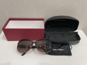 東京都世田谷区成城で【フェラガモ Ferrgamo】ブランド小物の高価買取なら買取おりづる成城学園前店へ！