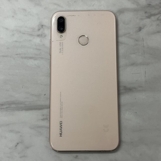 HUAWEI P20 lite