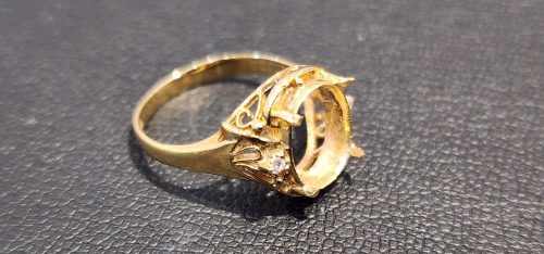 静岡市駿河区で【貴金属  買取 静岡 】貴金属の高価買取なら買取おりづる静岡ドン・キホーテパウSBS通り店へ♪