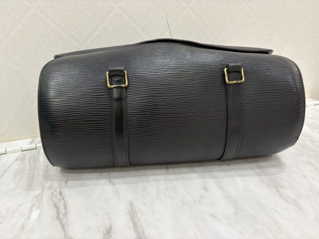 ルイヴィトン エピ スフロ ノワール