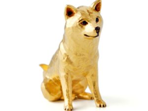 GINZA TANAKAの犬の金の置物