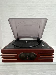 使えなくても古いスピーカーでも大歓迎！横浜市都筑区 センター北で【レコード オーディオ AV機器】を売るなら買取おりづる横浜センター北店にお任せください♪