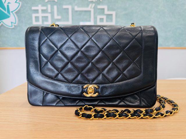 シャネル ブランド ラムスキン シングルフラップ マトラッセ25