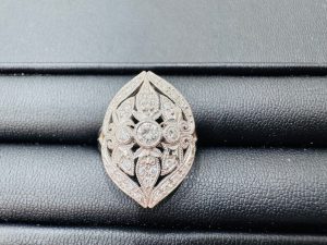 静岡県沼津市で【アクセサリー 買取 沼津 】アクセサリーの高価買取なら買取おりづるマックスバリュ沼津沼北店へ♪