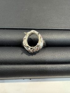 静岡市葵区で【プラチナ 買取】プラチナの高価買取なら買取おりづる静岡ドン・キホーテパウSBS通り店へ♪