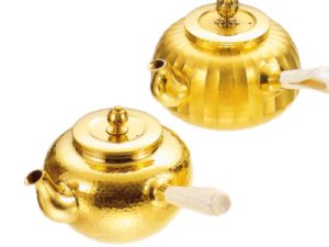 金の急須