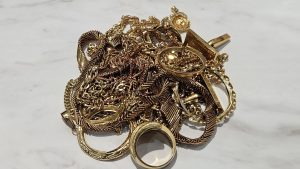 金 貴金属 のお買取りは買取おりづる藤枝駅前店にお任せください！