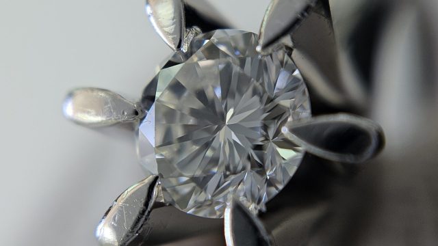 ダイヤモンド 宝石 プラチナ リング 貴金属