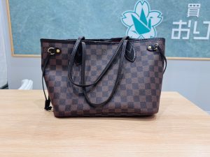 静岡県沼津市で【ブランドバッグ 買取 沼津】ブランドバッグの高価買取なら買取おりづる沼津沼北店へ！