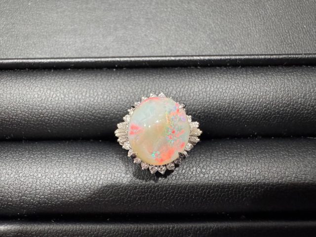 プラチナ　オパール　リング　アクセサリー　指輪