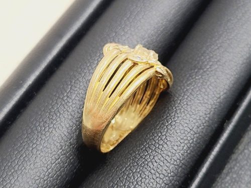 東京都世田谷区喜多見で【金・貴金属】金アクセサリーの高価買取なら買取おりづる成城学園前店へ