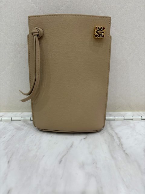 LOEWE 　ショルダーバッグ ダイスポケット