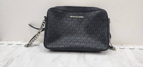 静岡市駿河区で【マイケルコース 買取 静岡】マイケルコースの高価買取なら買取おりづる静岡ドン・キホーテパウSBS通り店がおすすめ♪