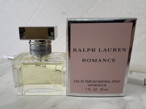 香水や化粧品の買取!横浜市南区で香水を売るなら買取おりづる横浜弘明寺店にお任せください！
