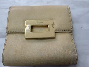 横浜市南区弘明寺で【Ferragamo(フェラガモ)】の高価買取！買取おりづる横浜弘明寺店におまかせください！