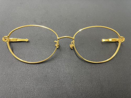 横浜市泉区上飯田で【金・貴金属】金メガネフレームの買取なら買取おりづるロピアいずみ中央店へ！