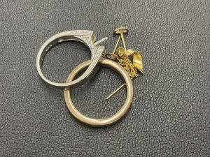 横浜市泉区上飯田で【貴金属・アクセサリー】の買取なら買取おりづるロピアいずみ中央店にお任せください！