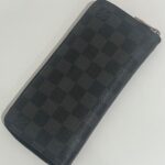 LOUIS VUITTON ルイヴィトン  ダミエ・グラフィット ジッピーウォレット ヴェルティカル 