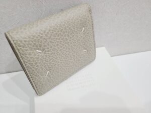 東京都世田谷区砧で【メゾンマルジェラ[MaisonMargiela] 】ブランドの高価買取なら買取おりづる成城学園前店へ