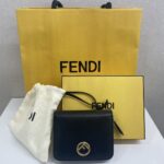 FENDI フェンディー エフイズ ブラックレザー コンパクト財布