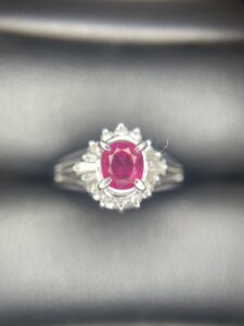 藤沢市長後で【ルビー・ダイヤモンド】ジュエリーの買取なら買取おりづるロピアいずみ中央店へ!