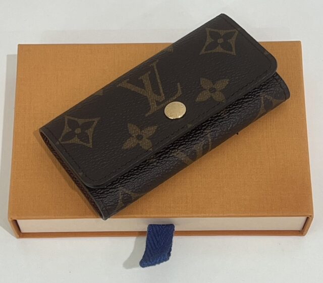ルイヴィトン LOUIS VUITTON モノグラム シュルティクレ4 キーケース
