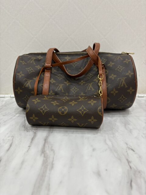 LV パピヨンモノグラムバック