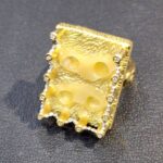 18金の石の取れた指輪