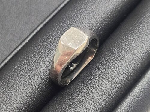 東京都世田谷区喜多見で【プラチナ・貴金属】プラチナアクセサリーの高価買取なら買取おりづる成城学園前店へ