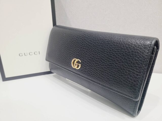 GUCCI GGマーモント コンチネンタルウォレット