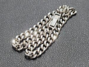 東京都世田谷区砧で【プラチナ・貴金属】プラチナアクセサリーの高価買取なら買取おりづる成城学園前店へ