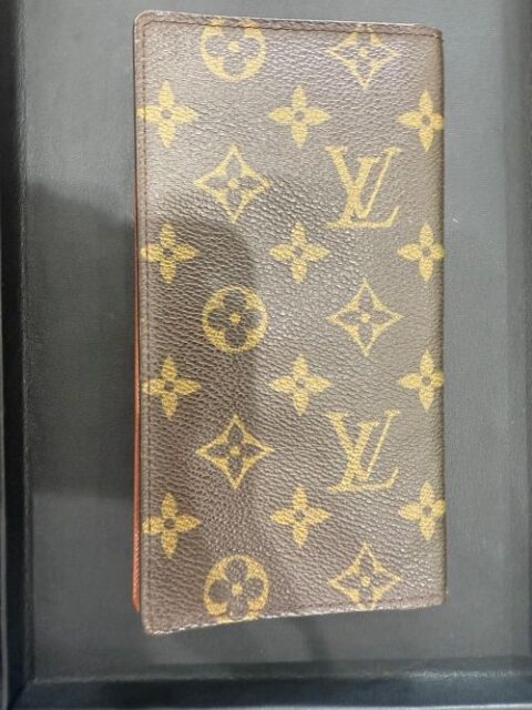 ヴィトン　ヴィトン長財布　モノグラム　財布
