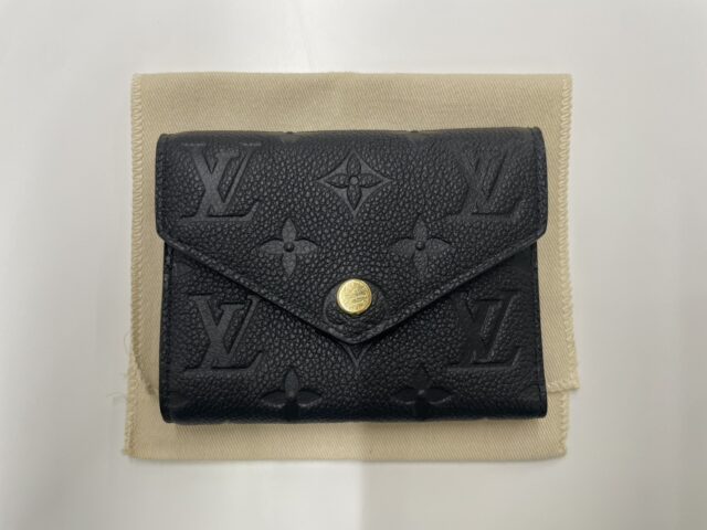 LV アンプラント ポルトフォイユ・ヴィクトリーヌ M64060