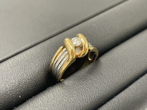 横浜市泉区で【金 買取 横浜市泉区】金・貴金属の買取なら買取おりづるロピアいずみ中央店へ！