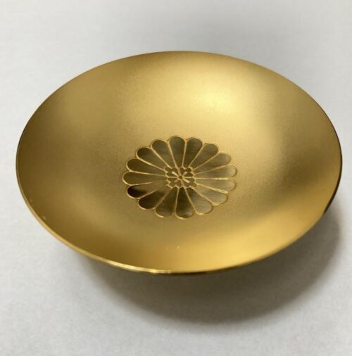 藤枝で【金・金杯】売るなら買取おりづるにお任せください！