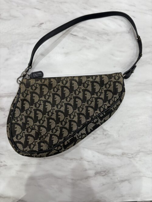 静岡市駿河区で【ディオール買取】ディオールバックの高価買取なら買取おりづる静岡ドン・キホーテパウSBS通り店へ♪