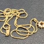 K18　石の取れた　アクセサリー