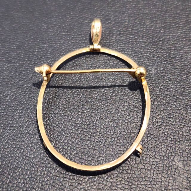 K18　アクセサリー　石が取れてしまったペンダント