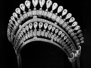 ヴァンクリーフアーペルのティアラ