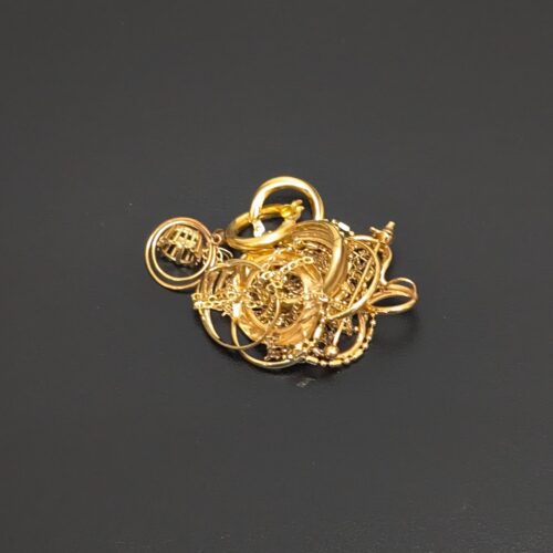 横浜市青葉区で『貴金属 金』の買取なら買取おりづる横浜こどもの国店にお任せください！