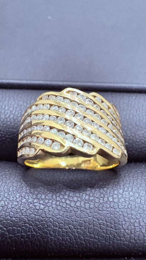 沼津市で【金 貴金属 買取 沼津】金・貴金属の高価買取なら買取おりづるマックスバリュ沼津沼北店へ♪