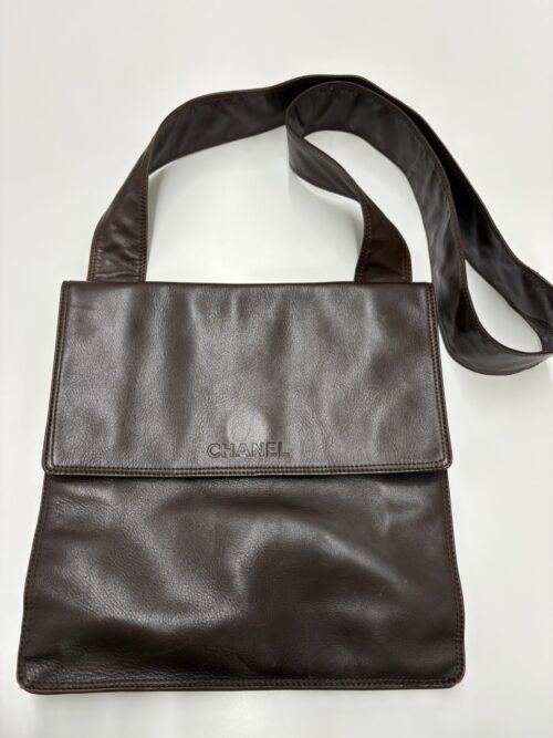 横浜市泉区で【シャネル 買取 横浜市泉区】ブランドバッグの買取なら買取おりづるロピアいずみ中央店へ!