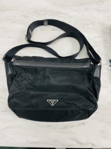 横浜市泉区上飯田で【ブランドバッグ 買取 泉区上飯田】ブランド品の買取なら買取おりづるロピアいずみ中央店へ!