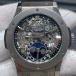 HUBLOT ウブロ アエロフュージョン チタニウム ムーンフェイズ