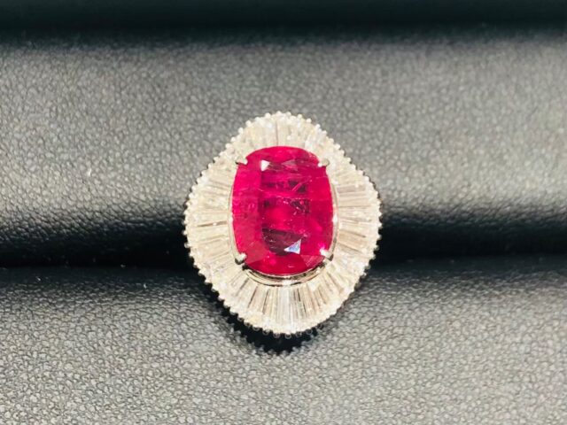 Pt900 リング ルビー ダイヤ付き