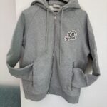 モンクレール パーカー