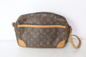 町田市成瀬で『LV ルイヴィトン』の買取なら買取おりづる横浜こどもの国店にお任せを！！