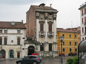 イタリアの街並み